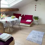 Delizioso Attico Privato, Comfort, Cool.