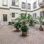 Easylife - Sofisticato Studio Con Soppalco A Due Passi Dalla Stazione Centrale