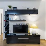 Cozy & Comfy Apt In Navigli Area