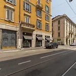 The Best Rent - Spacious Two-Bedroom Apartment In Porta Romana