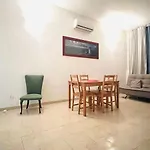 Milan Comfortable And Beautiful Apartment