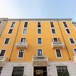 Accademia Studio By Halldis