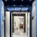 Maison Milano | UNA Esperienze