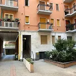 Isola-Zara Modern Apartment, Duomo In 10Min