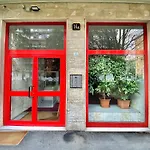 Navigli Style, Tra Metropolitana Famagosta, Comfort E Modernita