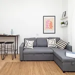Arco Della Pace - Elegant Apartment For 3 Guests