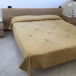 Nice Flat Overlooking The Park