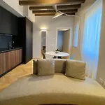 New And Modern Flat - San Vittore Washington