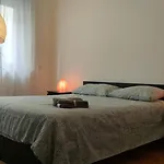 Very Big Apartments At 3 Minutes On Foot From Milan Duomo Square