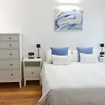 Experience Design Suite Apartment King