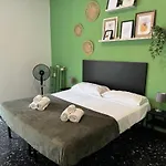 Family Apartment 15 Min From Center And Airport