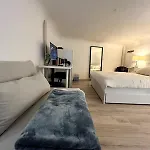 Central Cozy Flat