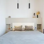 Duomo Centrale Stylish Double Suite Near Metro