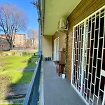 M1 Gambara Balcony Studio
