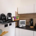 Charming Studio In The Heart Of China Town