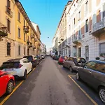 Bright Apartment In Porta Romana - Vannucci