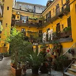 Stylish Navigli Apartment - Comfort & Good Vibes