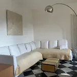 Quiet Luminous Flat Historical City Center Fast Wi-Fi