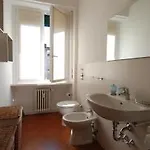 Conca Del Naviglio 2915 Milan Hld 37309