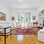 Joivy Fabulous 1-Bedroom Flat With Terrace Next To Park
