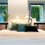 ALTIDO Luxurious Apt for 4 near Duomo&Galleria Vittorio