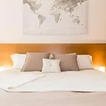 Altido Apt For 4 In The Centre Of Milan