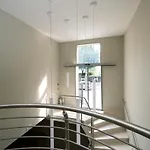 Hotel H21