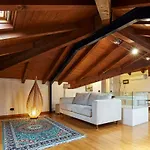 Leonardo Home