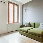 Fashion District Apartment