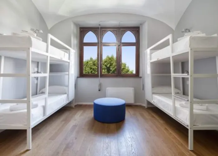 Babila Hostel