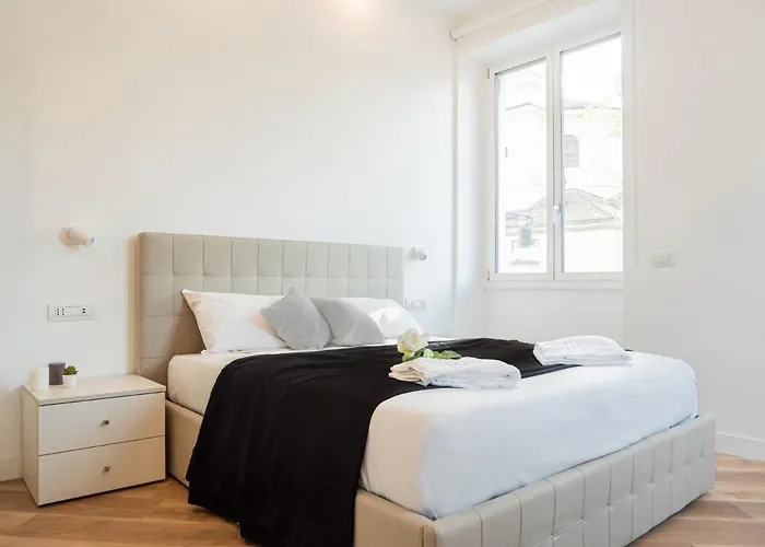 The Best Rent - Duomo deluxe two-bedroom apartment