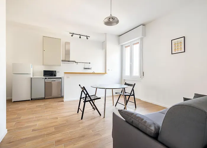 Santa Giulia Suite - 15 Minutes From City Centre
