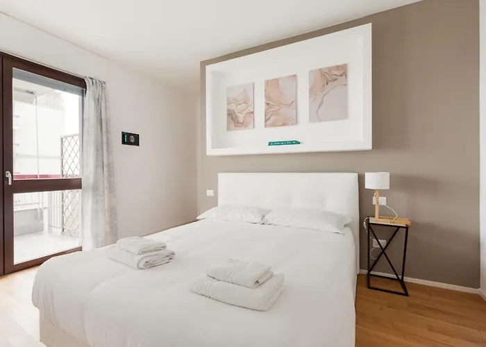 Milano Brand New Apt With Terrace