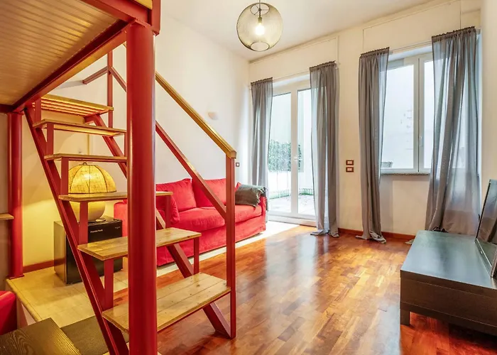 One Bedroom Apartment With Terrace Near Duomo