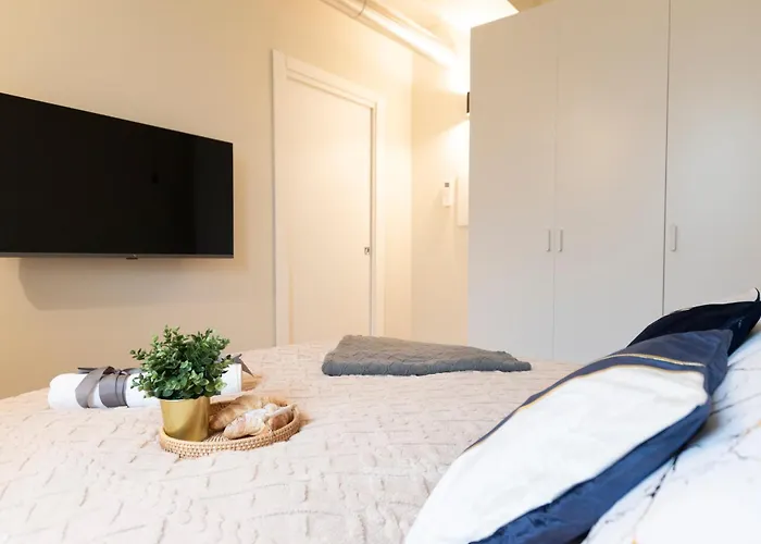 Ihost Luxury -Free Parking- Plana 6