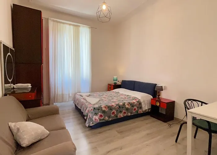 Room In The City Center - Stanza In Centro Citta