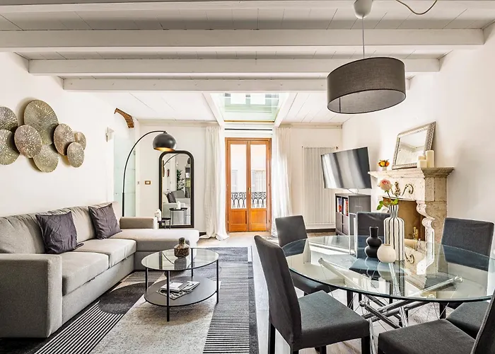 Brand New 2 Bedrooms Apartment In Brera