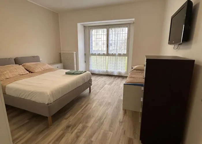 M&G Apartment X4 Pax - Milan 5 Min Metro