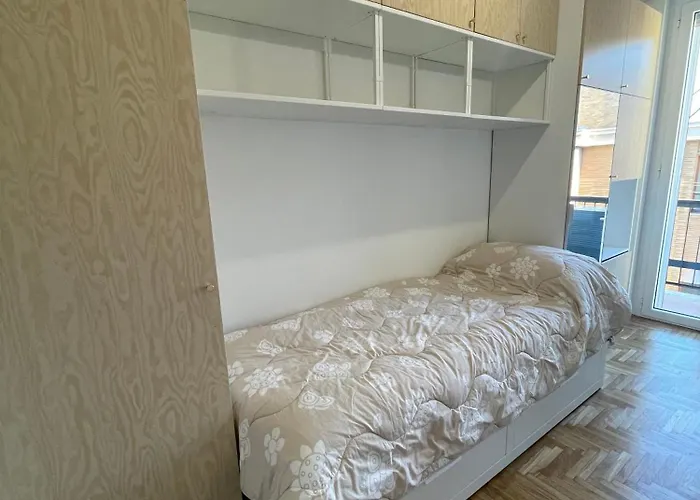Nolo Cozy Room