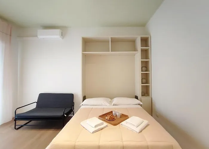 Milan Central Station- Modern Apartment