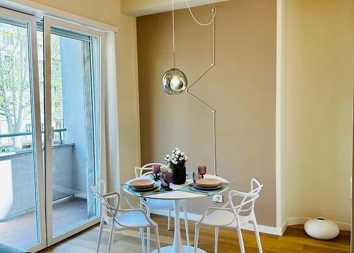 Milan, Entire Apartment