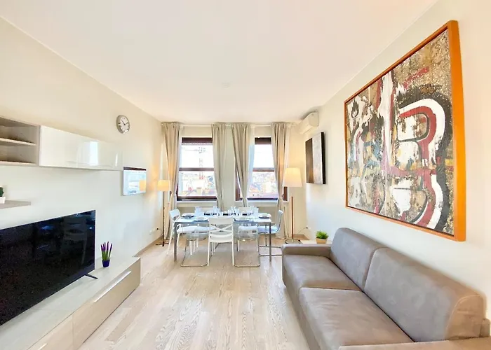 1 Min Castle - 7 Min Cathedral On Walk Prestige Apartment