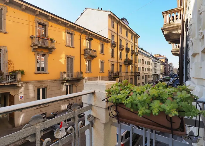 Bright Apartment In Porta Romana - Vannucci