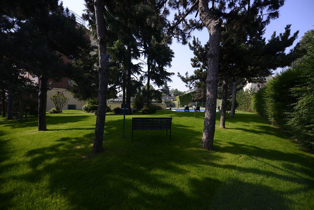 Corvetto Porto Di Mare Aparthotel 4*