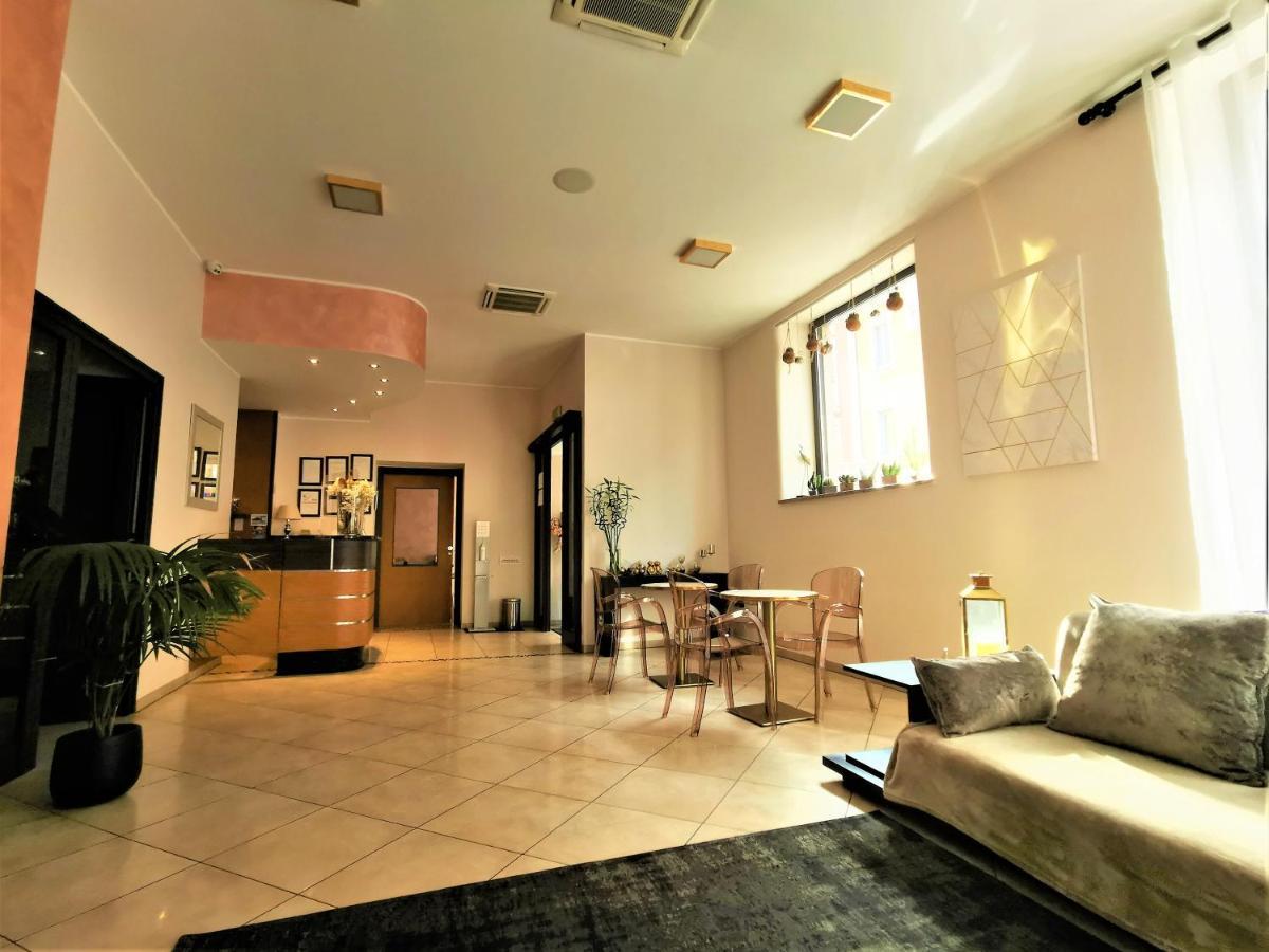 Venini Hotel 3*