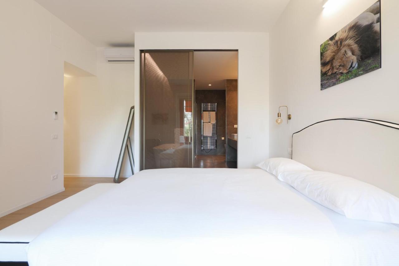 Elegant Urban Retreat In The Heart Of - Brera Apartment *
