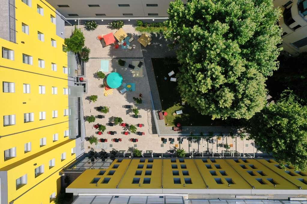 21 House Of Stories Citta Studi Hotel
