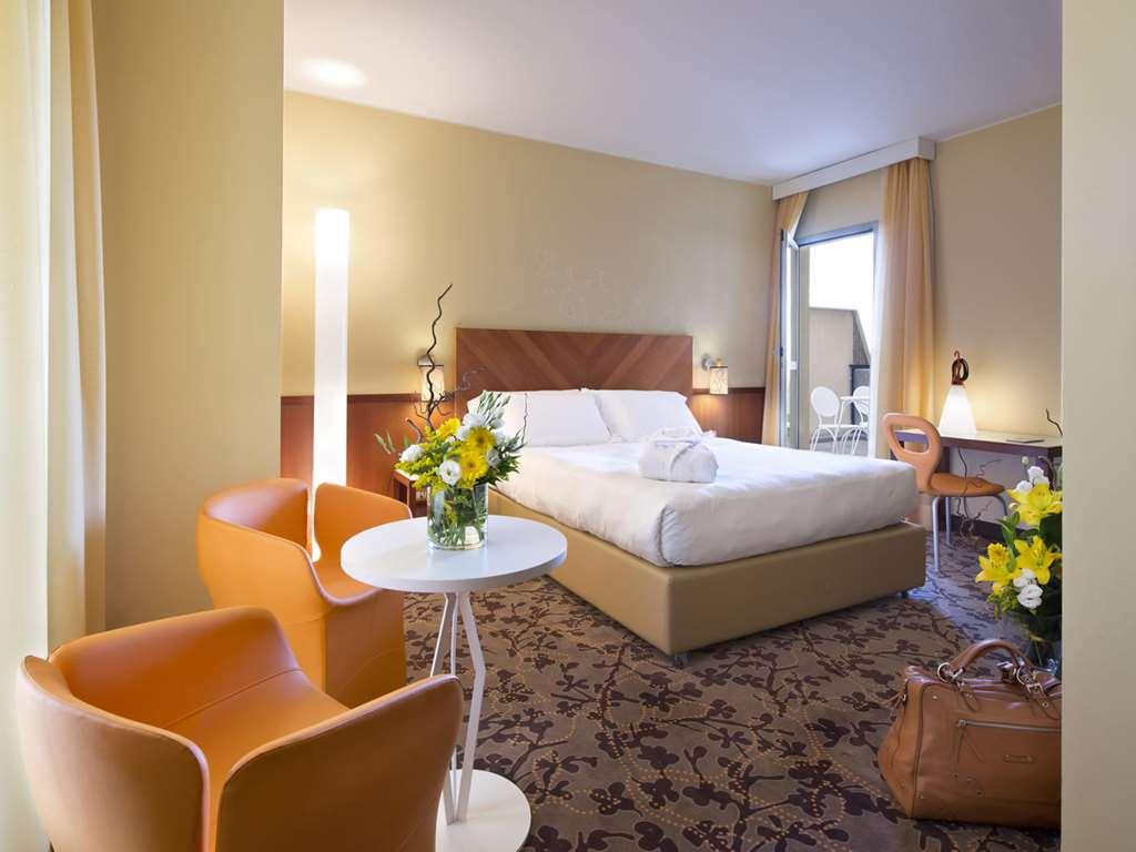 Hotel Mediterraneo 4*