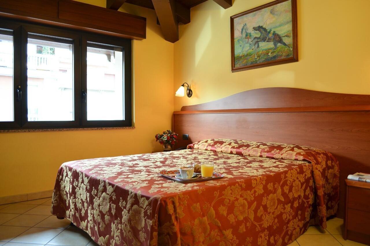 Venini 3*