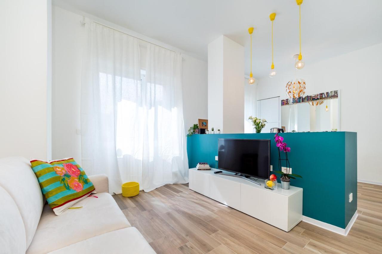 The House Of Light Apartment